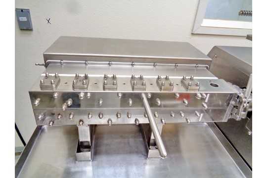 um-13942-2